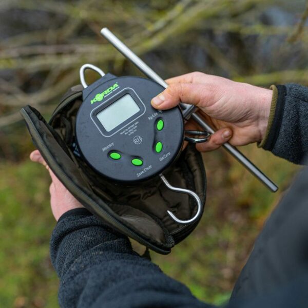 Korda Digital Scales + Digital Scales Pouch Dark Kamo – AUTO DRAW