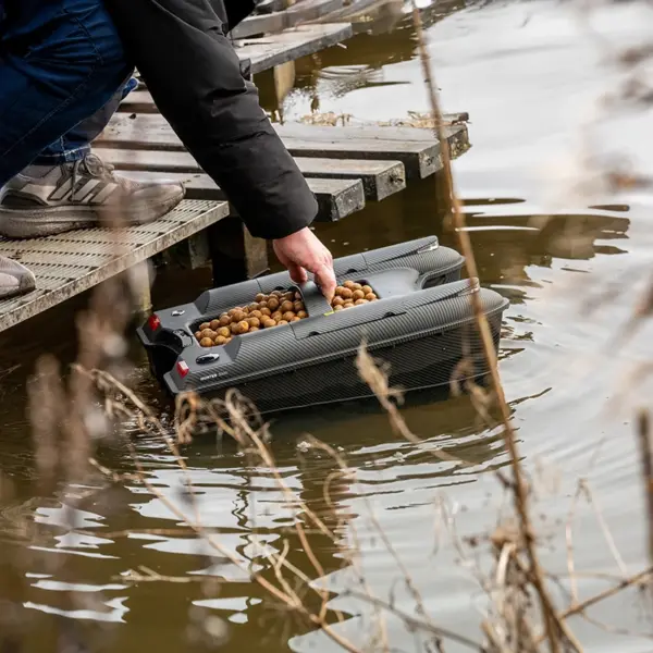 RidgeMonkey Hunter 3000 Bait Boat – AUTO DRAW